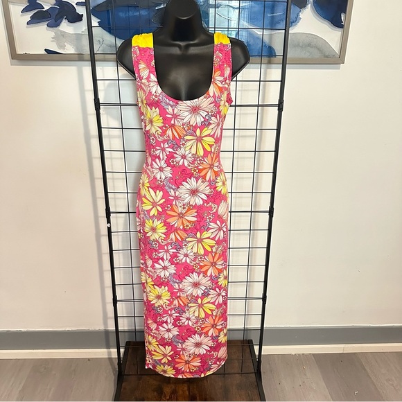 Plus Size Pink Floral Cut Out Self Tie Back Closure Midi Dress - Picture 7 of 13